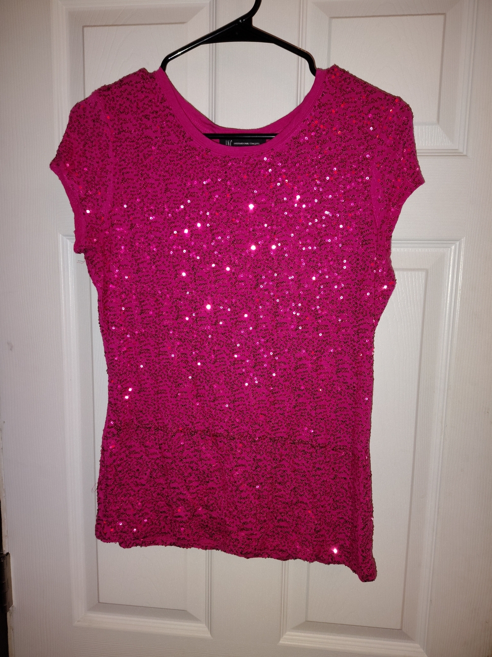 Sequin Short Sleeve Top in Bright Pink